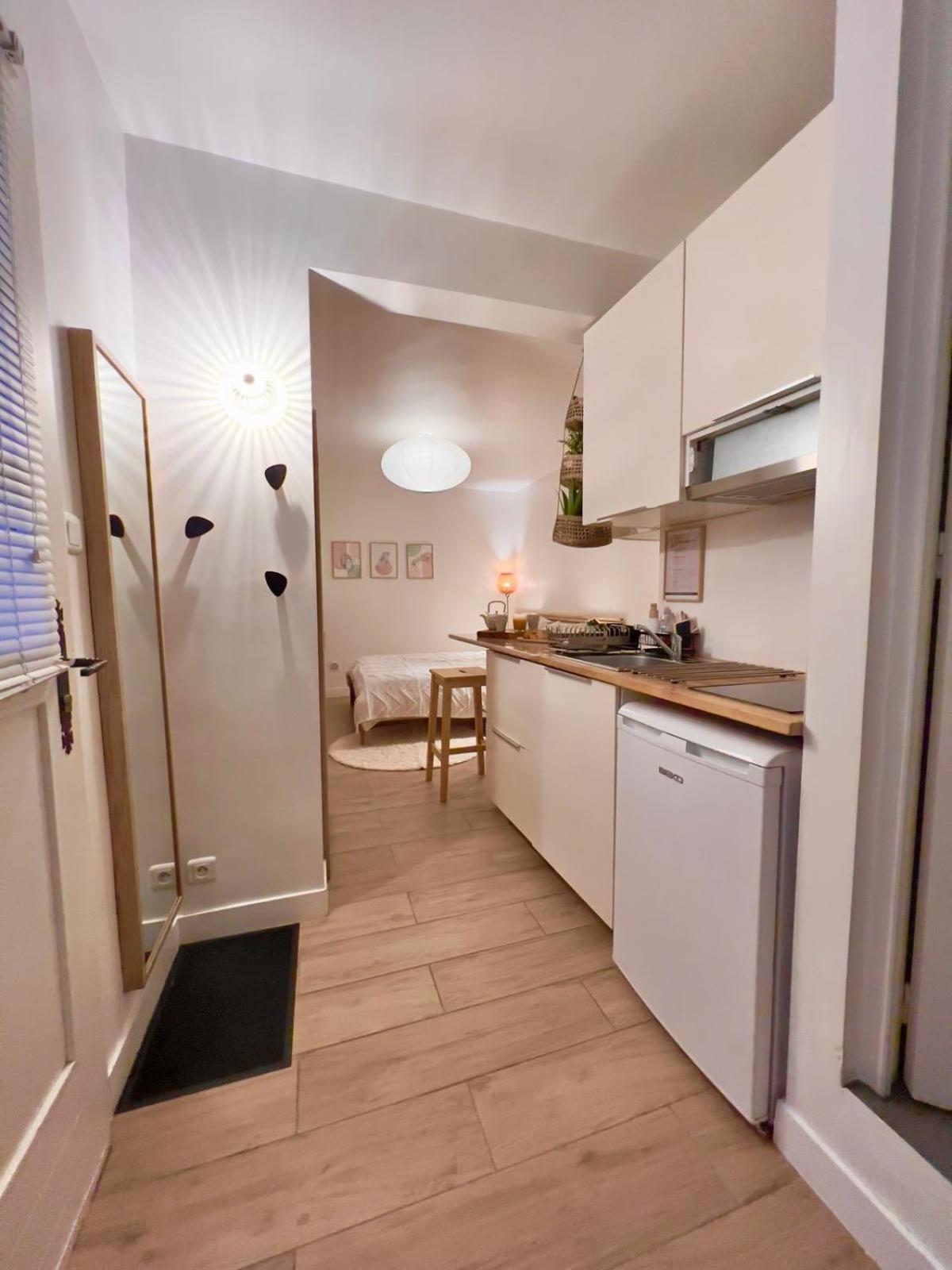 Escale Cosy A Pontoise Jacuzzi Et Terrasse Lejlighed Eksteriør billede